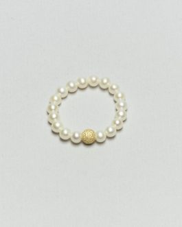 Anello Elastico di Perle Bianche d’Acqua Dolce con sfera in Argento diamantato